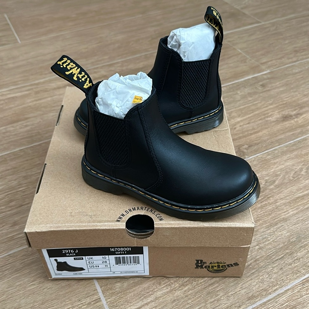 Brand new in box kids Dr. Martens black Chelsea style boot size 11